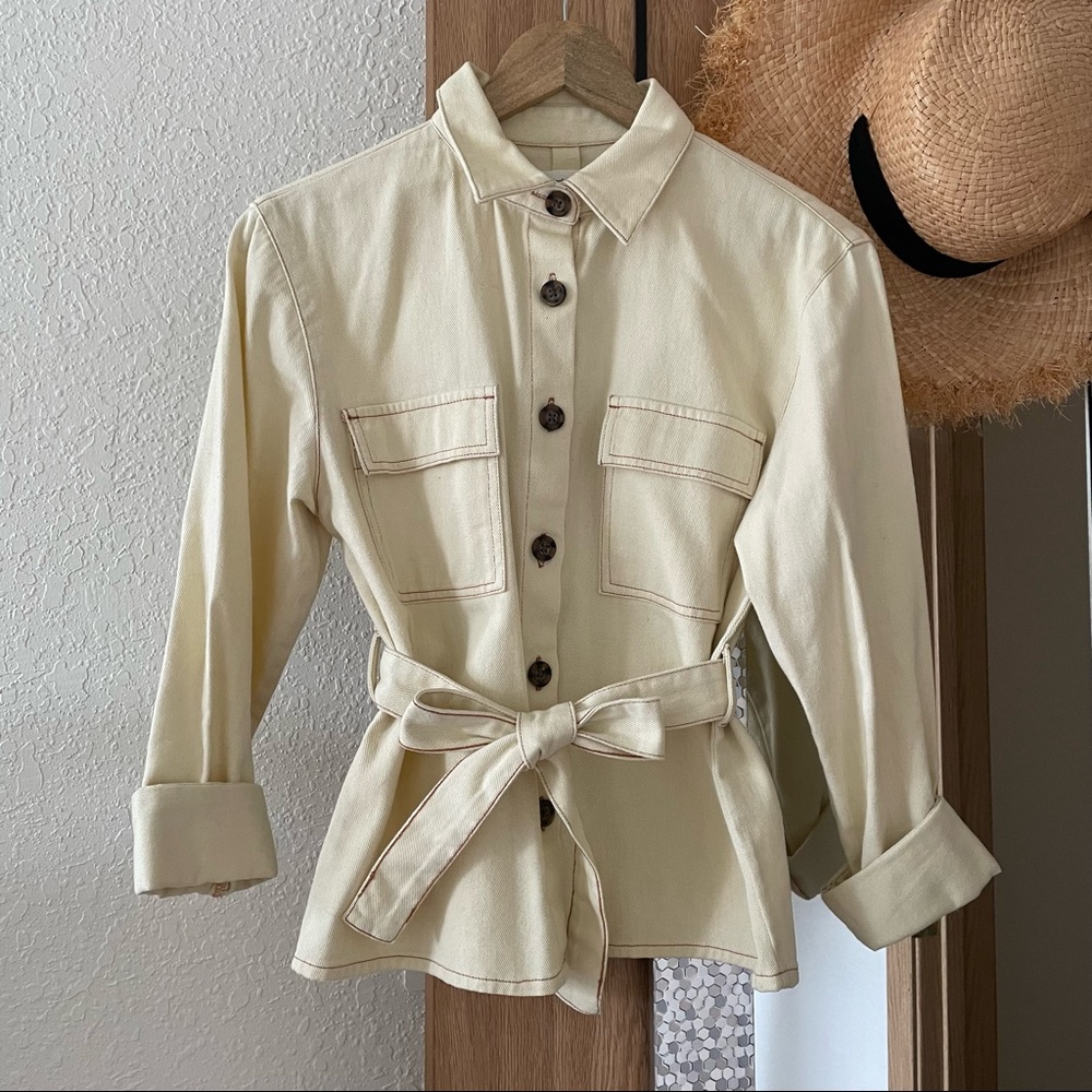 Amazon Drop by Victoria Dahlberg yellowish cream trench shirt jacket